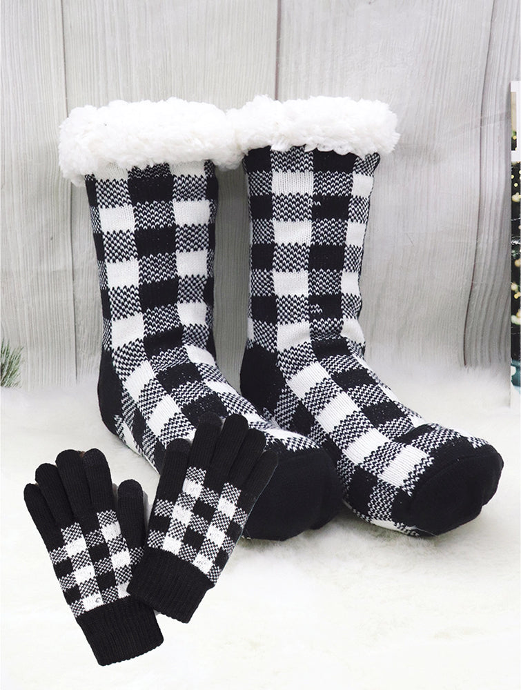 Buffalo Plaid Anti-Skid Slipper Socks with Matching Gloves – Mary Maxim Ltd