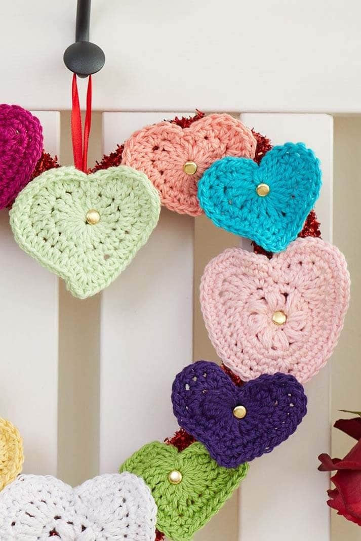 Free Hearts Wreath Pattern