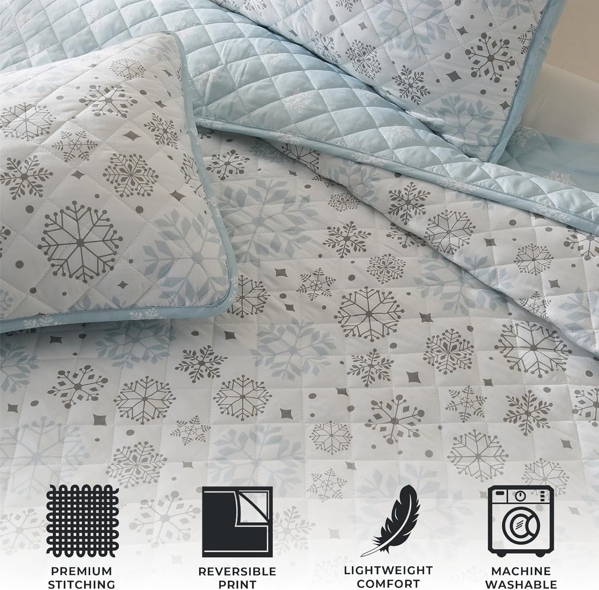 Nova Snowflakes Reversible Quilt Set