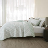 Noemi Reversible Quilt Set