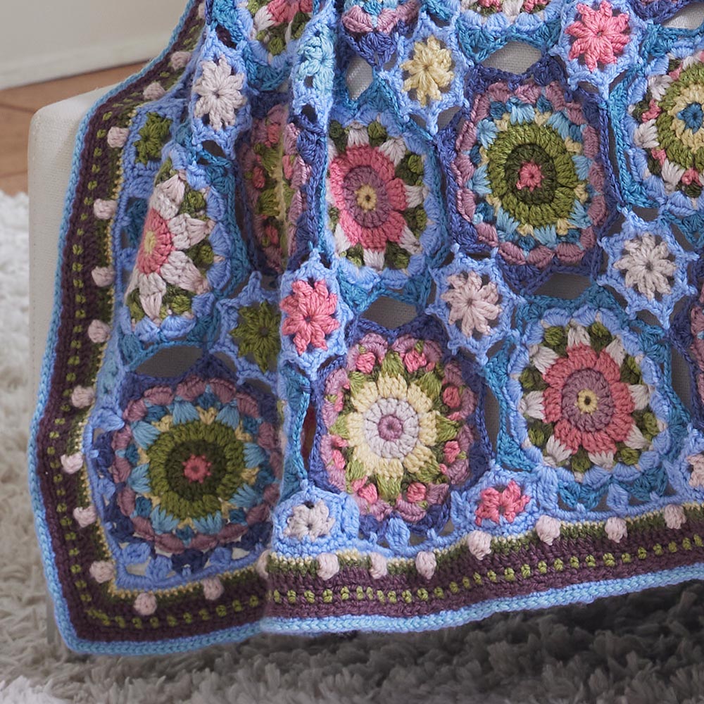 Summer Palace Throw – Mary Maxim Ltd