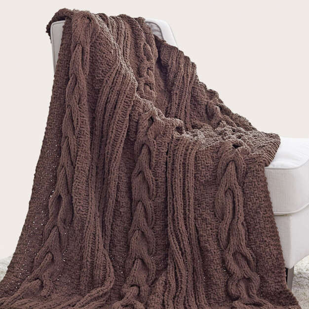 Free Horseshoe Cable Knit Blanket Pattern